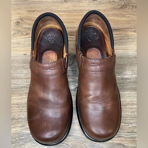 Ariat Clogs Size 8.5B